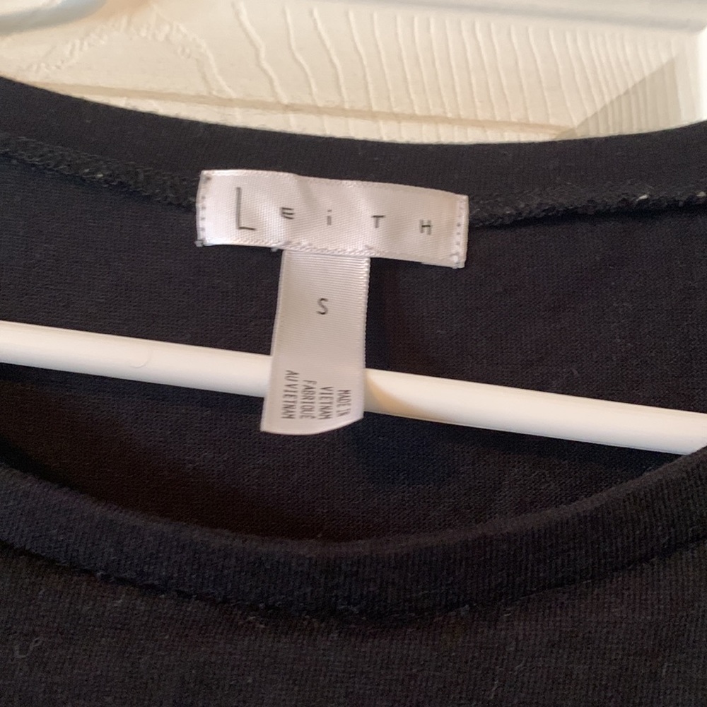 Leith Ruched Sheath Dress - Picture 4 of 4